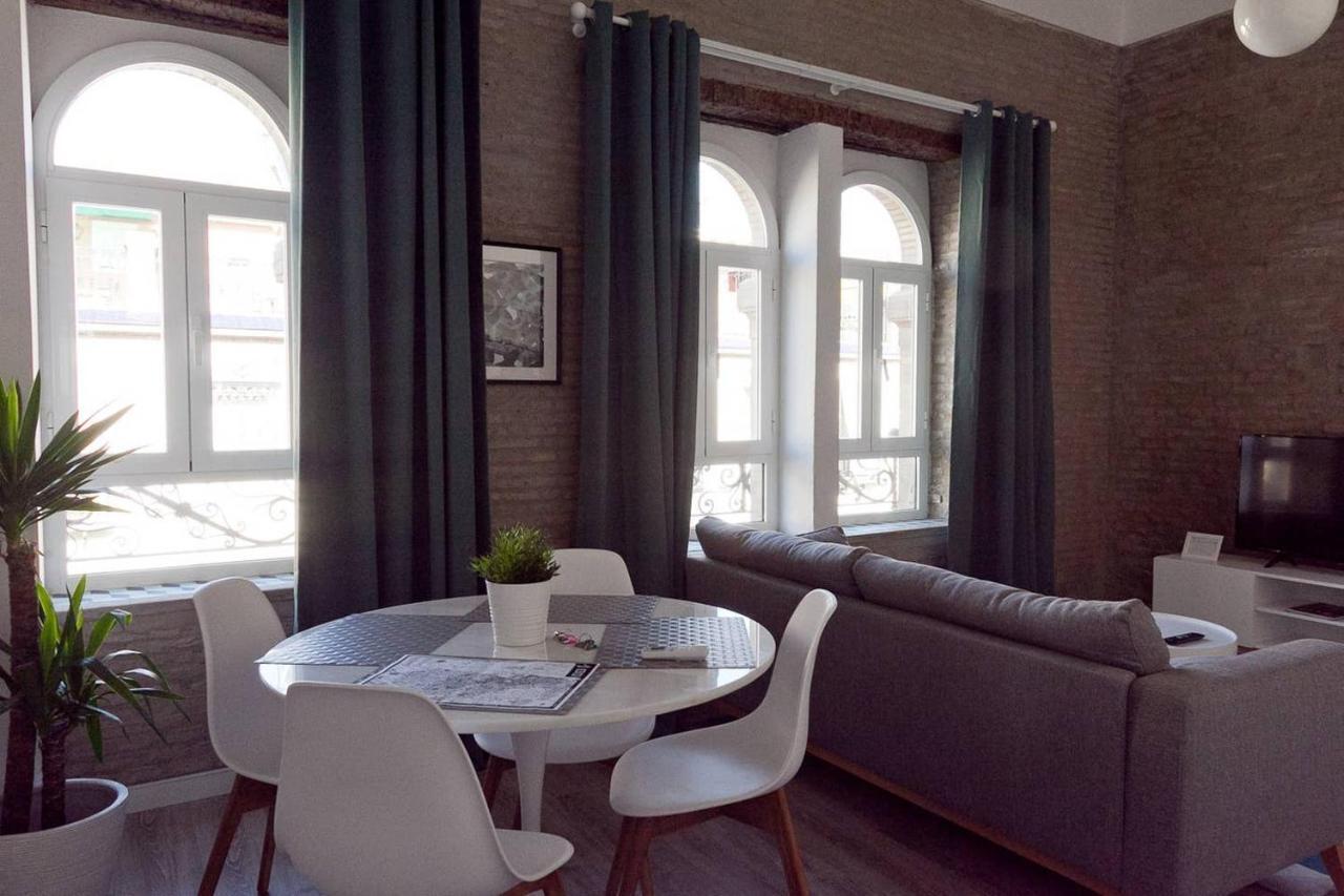Gotoseville Feria Apartments Екстериор снимка
